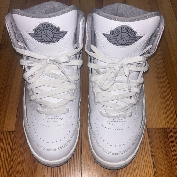 Jordan Other - Air Jordan Retro 2 White Cement Grey Men’s Sz 8